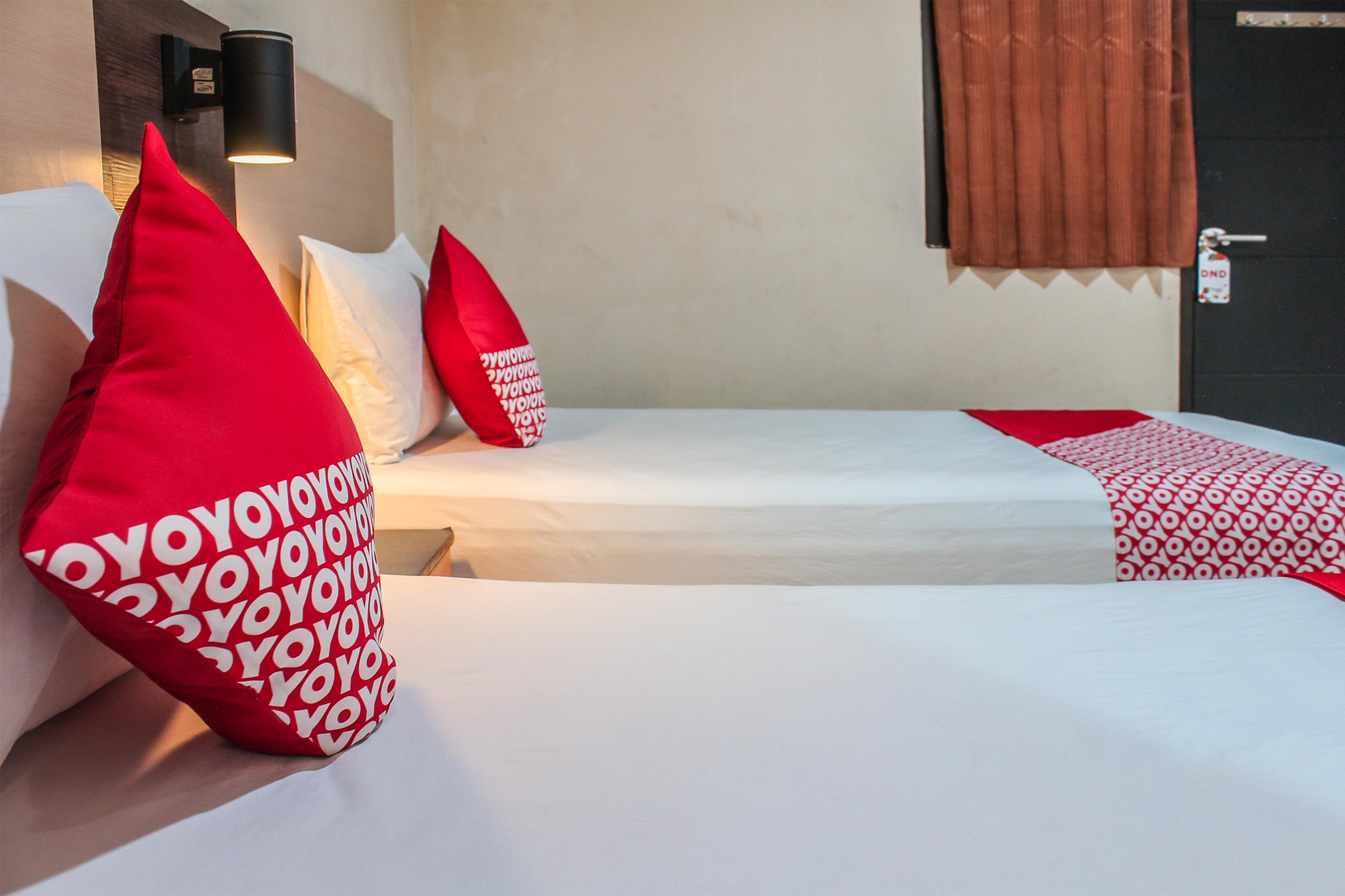 Audah Guesthouse Syariah Redpartner Jakarta Extérieur photo