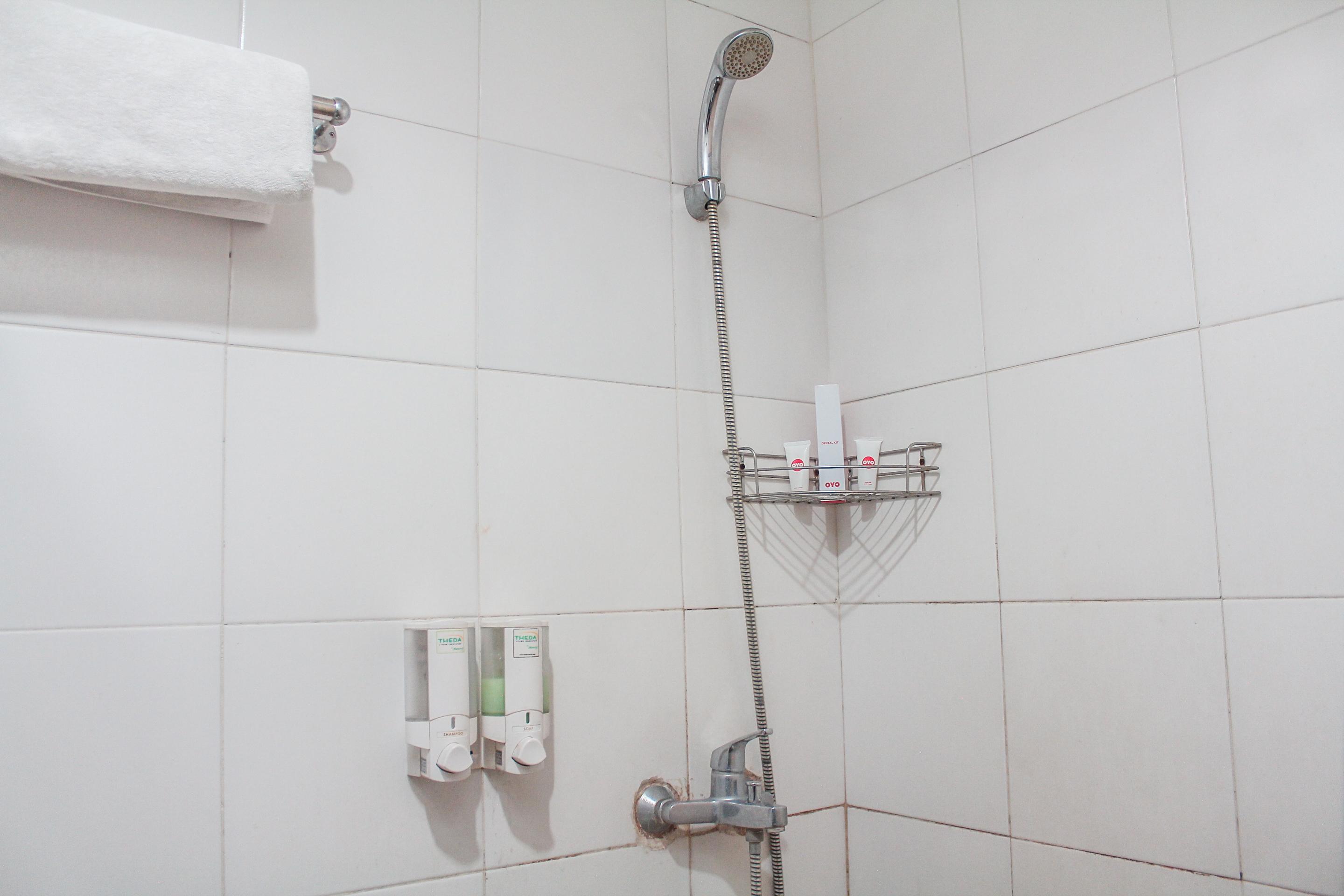 Audah Guesthouse Syariah Redpartner Jakarta Extérieur photo