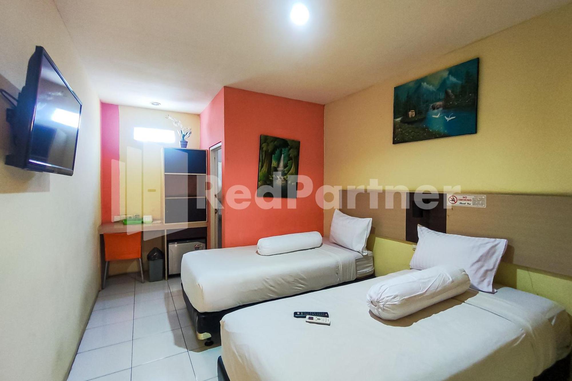 Audah Guesthouse Syariah Redpartner Jakarta Extérieur photo